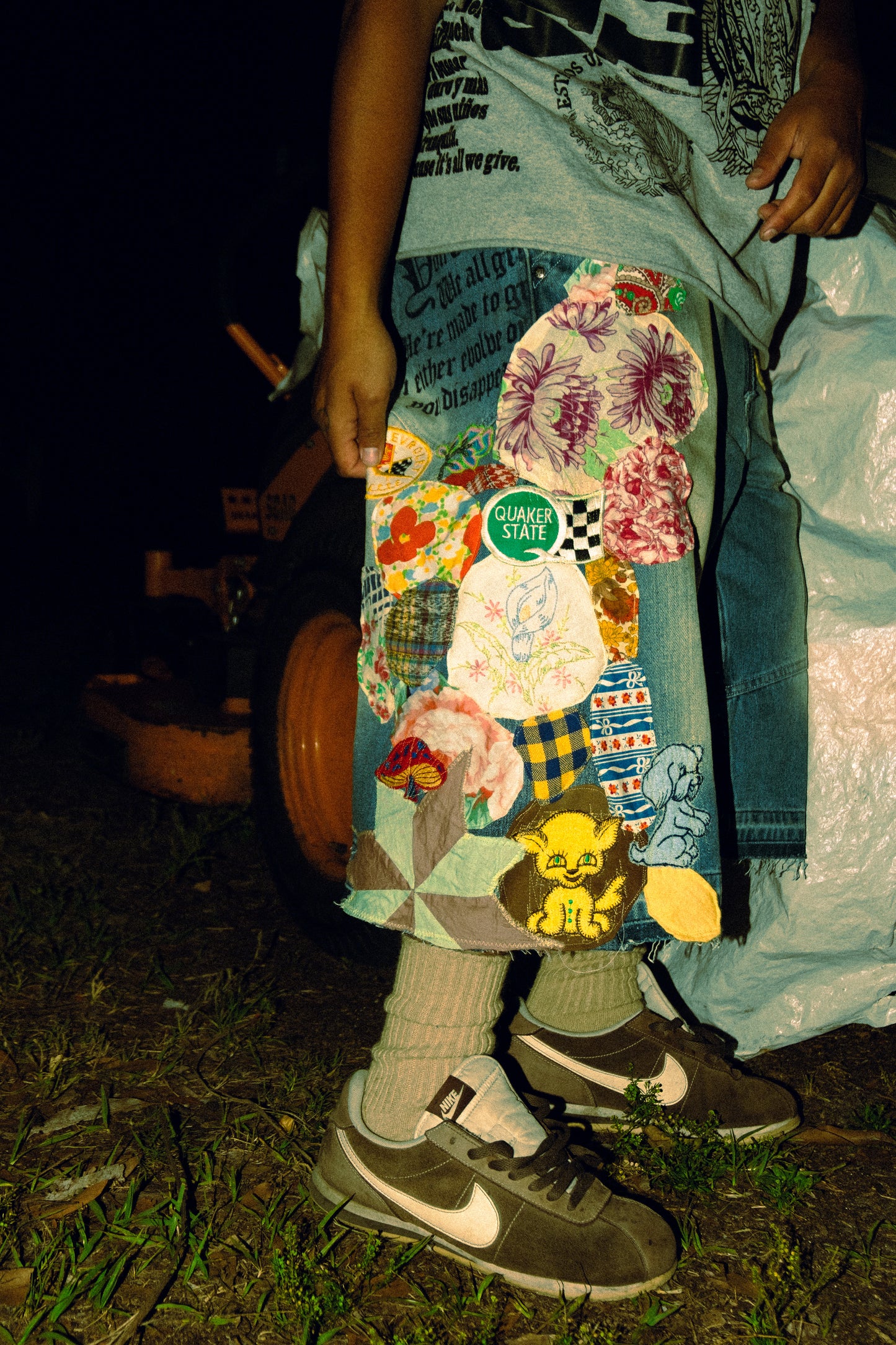 2PAC patches up jorts