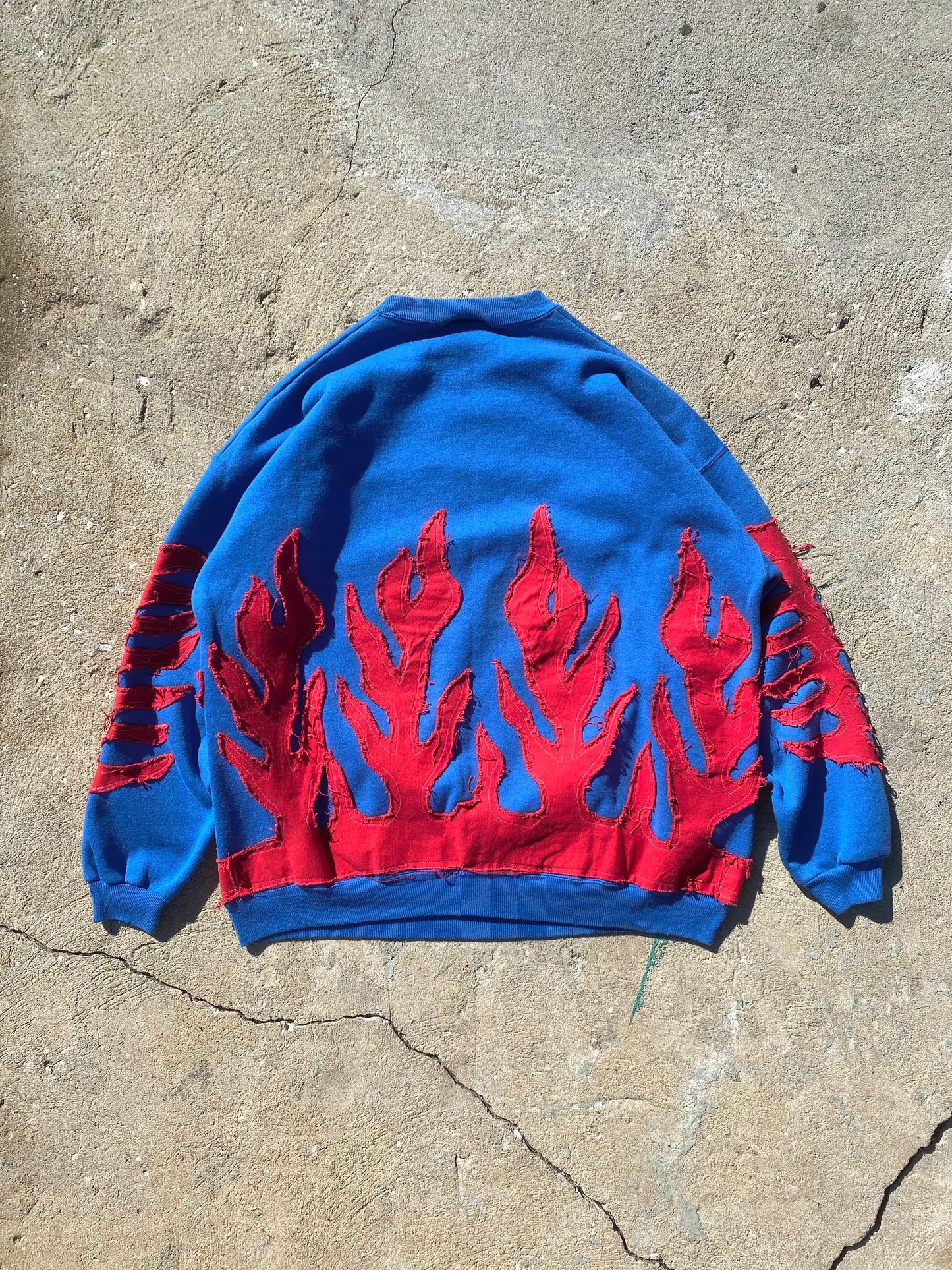 NEW YORK GIANTS flame sweater