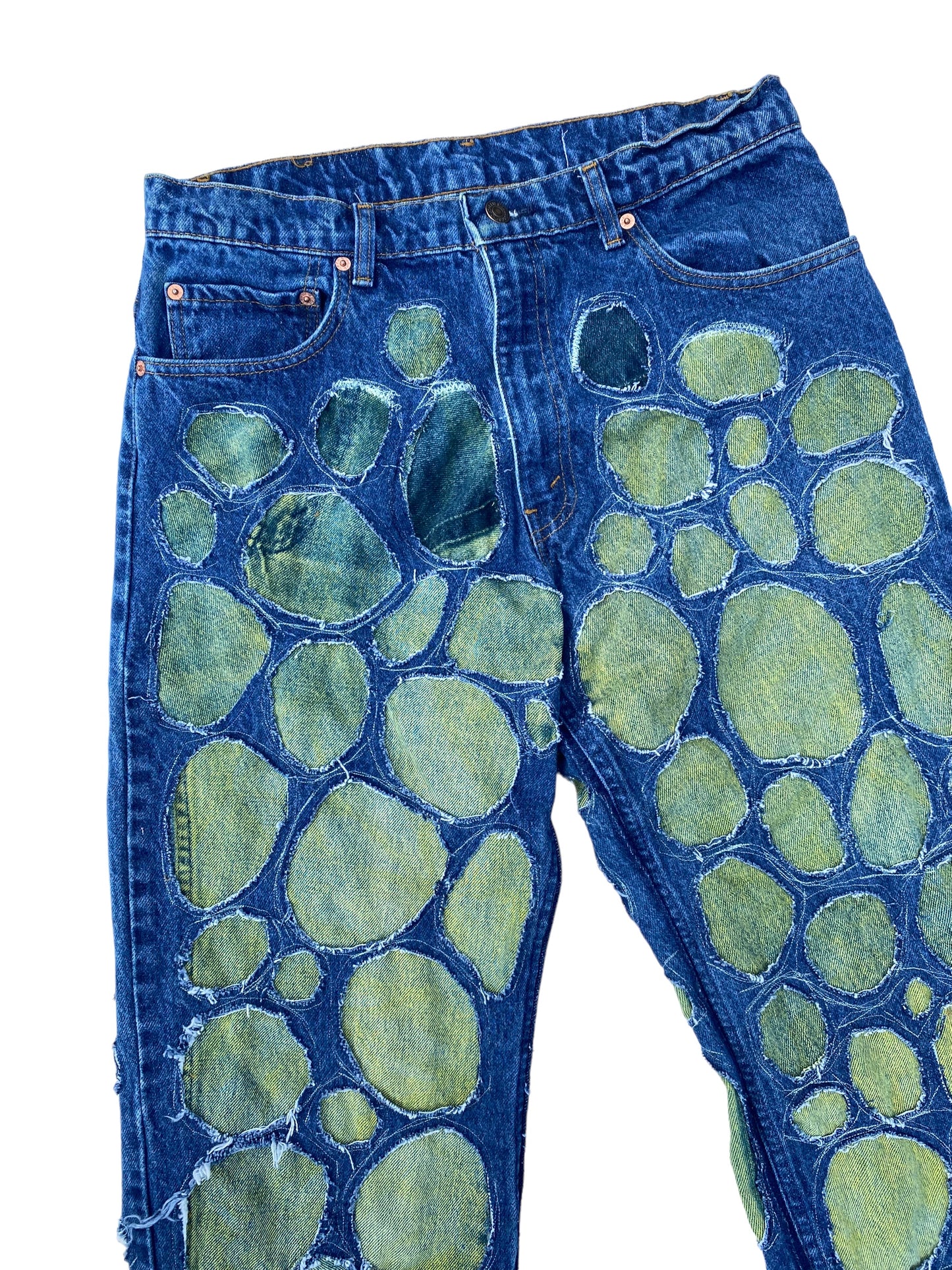 circle outline levi jeans