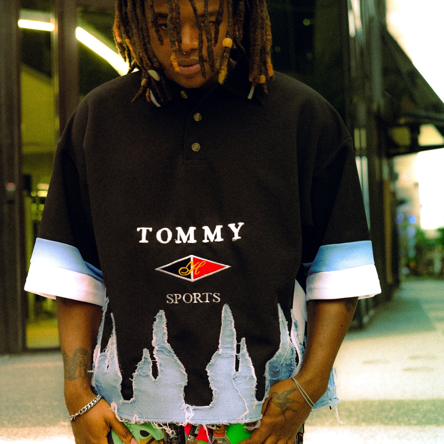 tommy short flame shirt