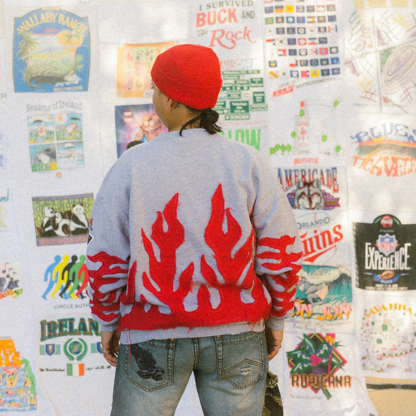 TAMPA BAY BUCS flame sweater