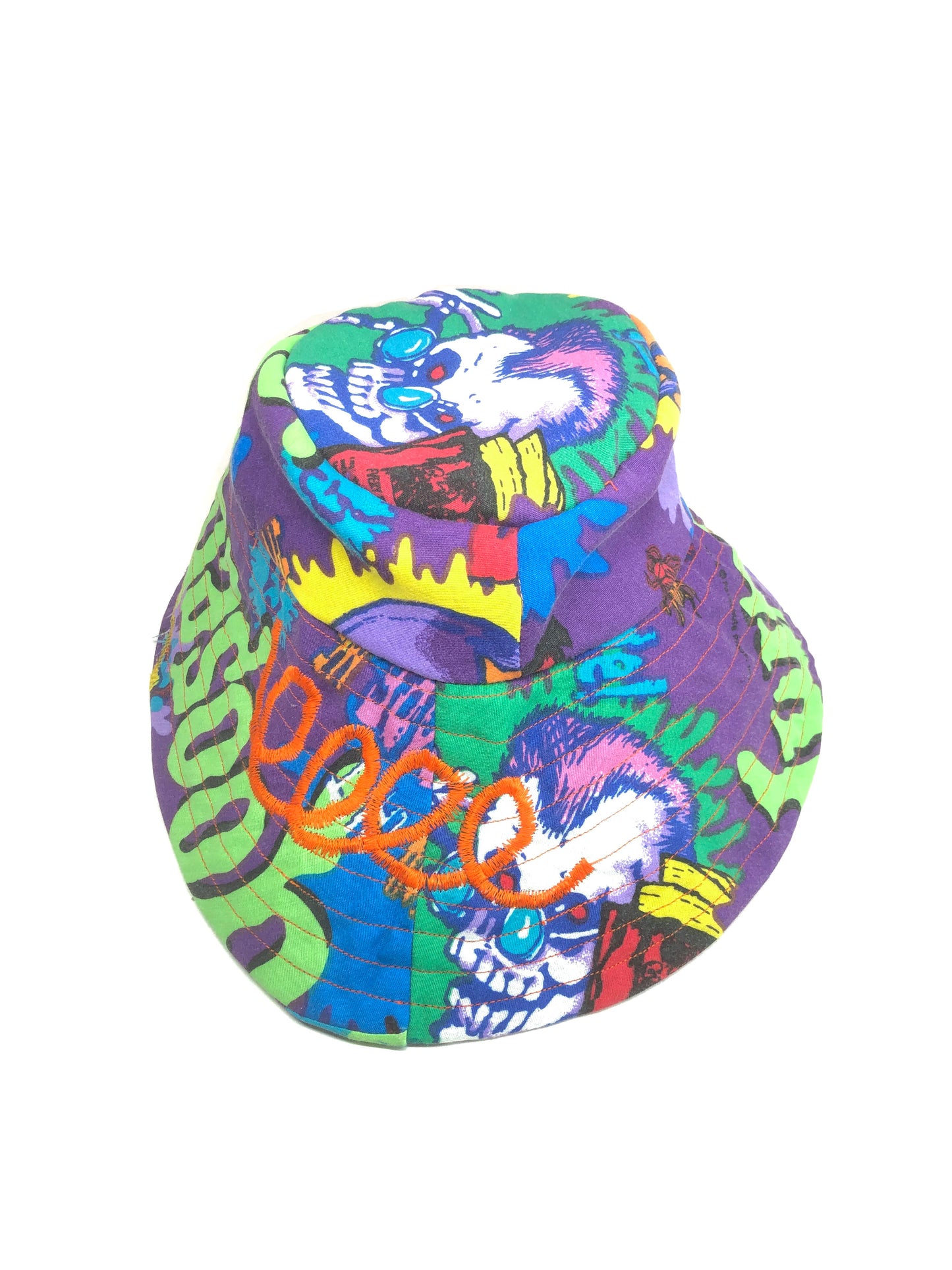 GOOSEBUMPS BUCKET HAT