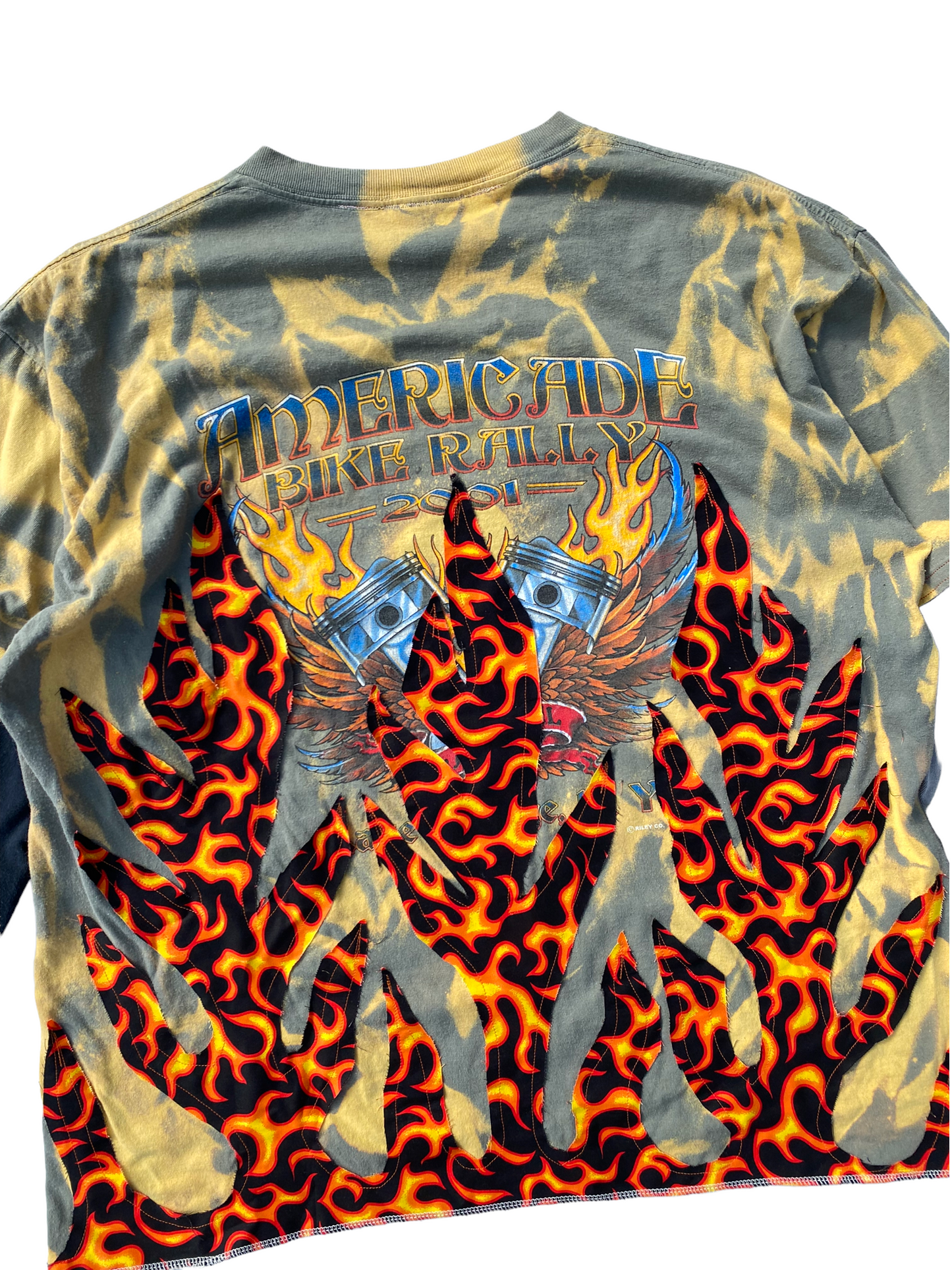 sunfaded wolf flame tee