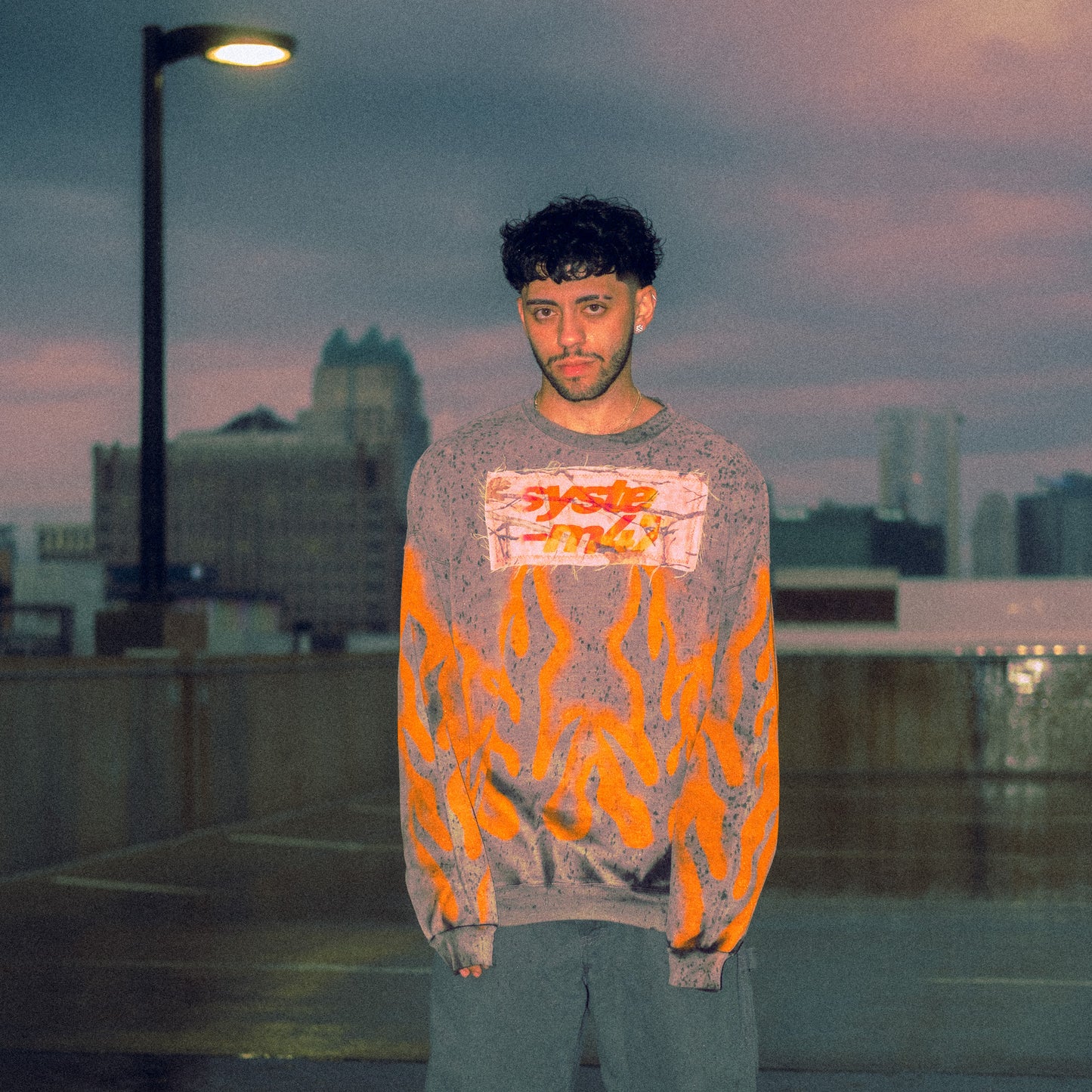 SYSTE-M47 AIRBRUSH FLAME SWEATER