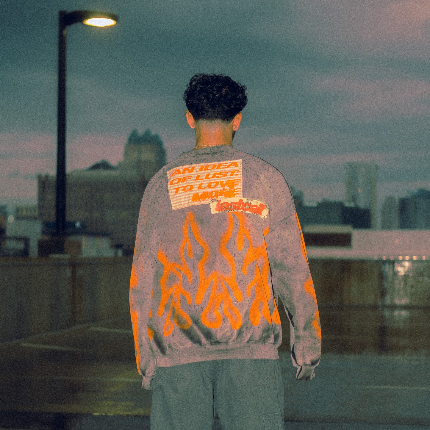SYSTE-M47 AIRBRUSH FLAME SWEATER