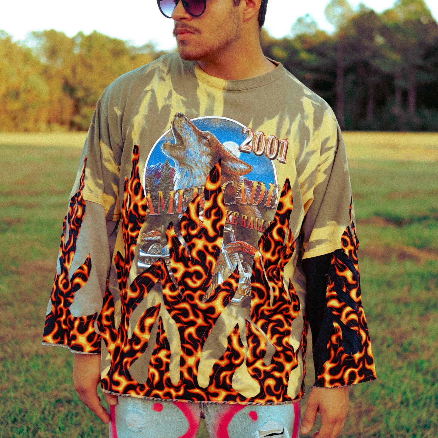 sunfaded wolf flame tee