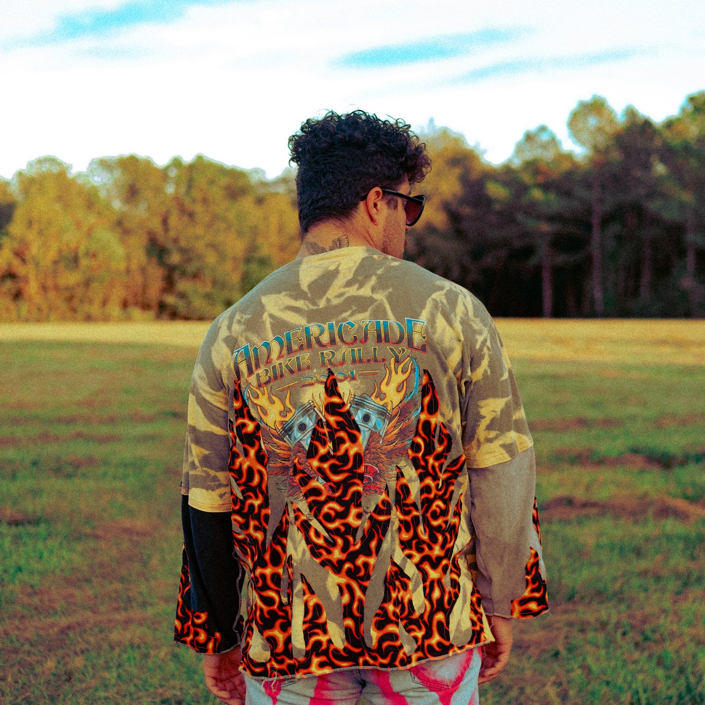 sunfaded wolf flame tee
