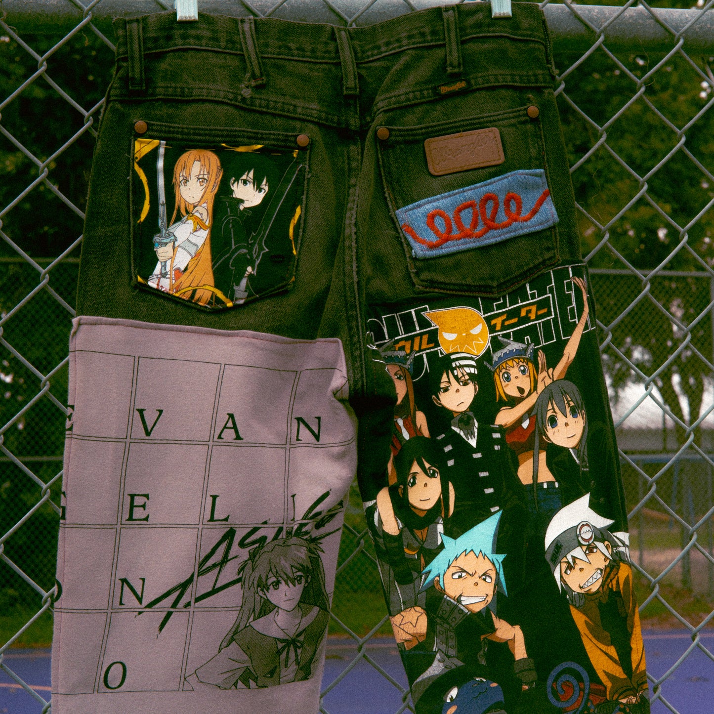ANIME JEANS