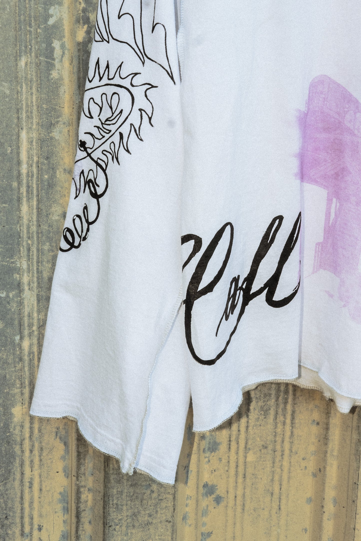 Off white longsleeve