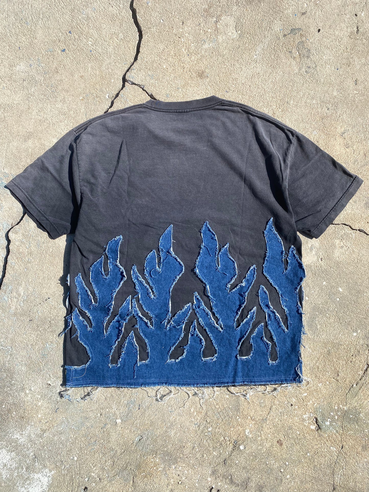 Ford heartbeat denim flame tee