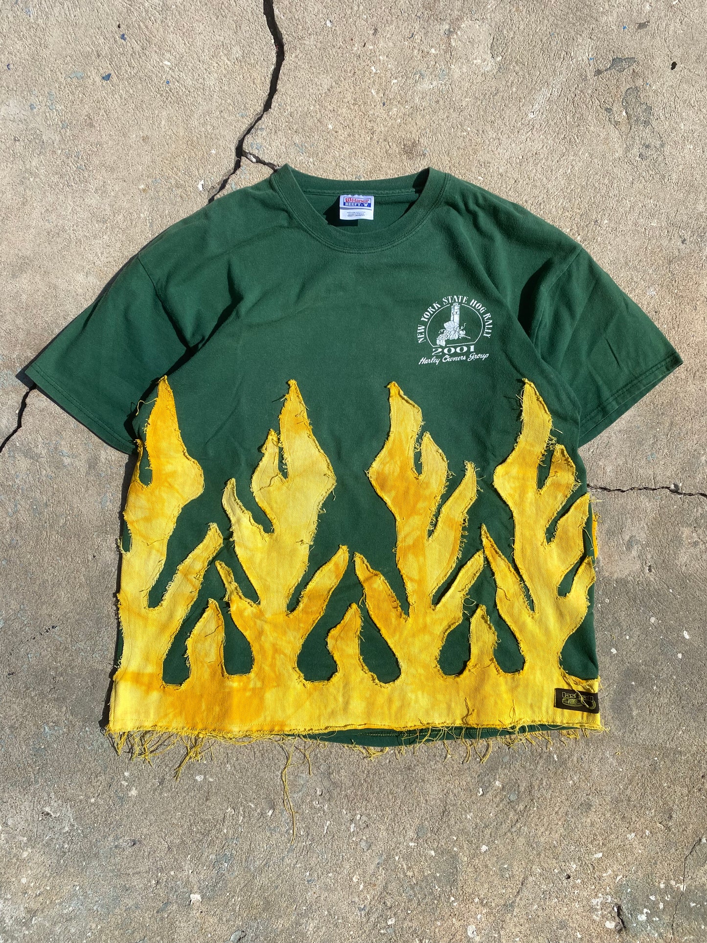 Vintage green hog rally yellow flame tee