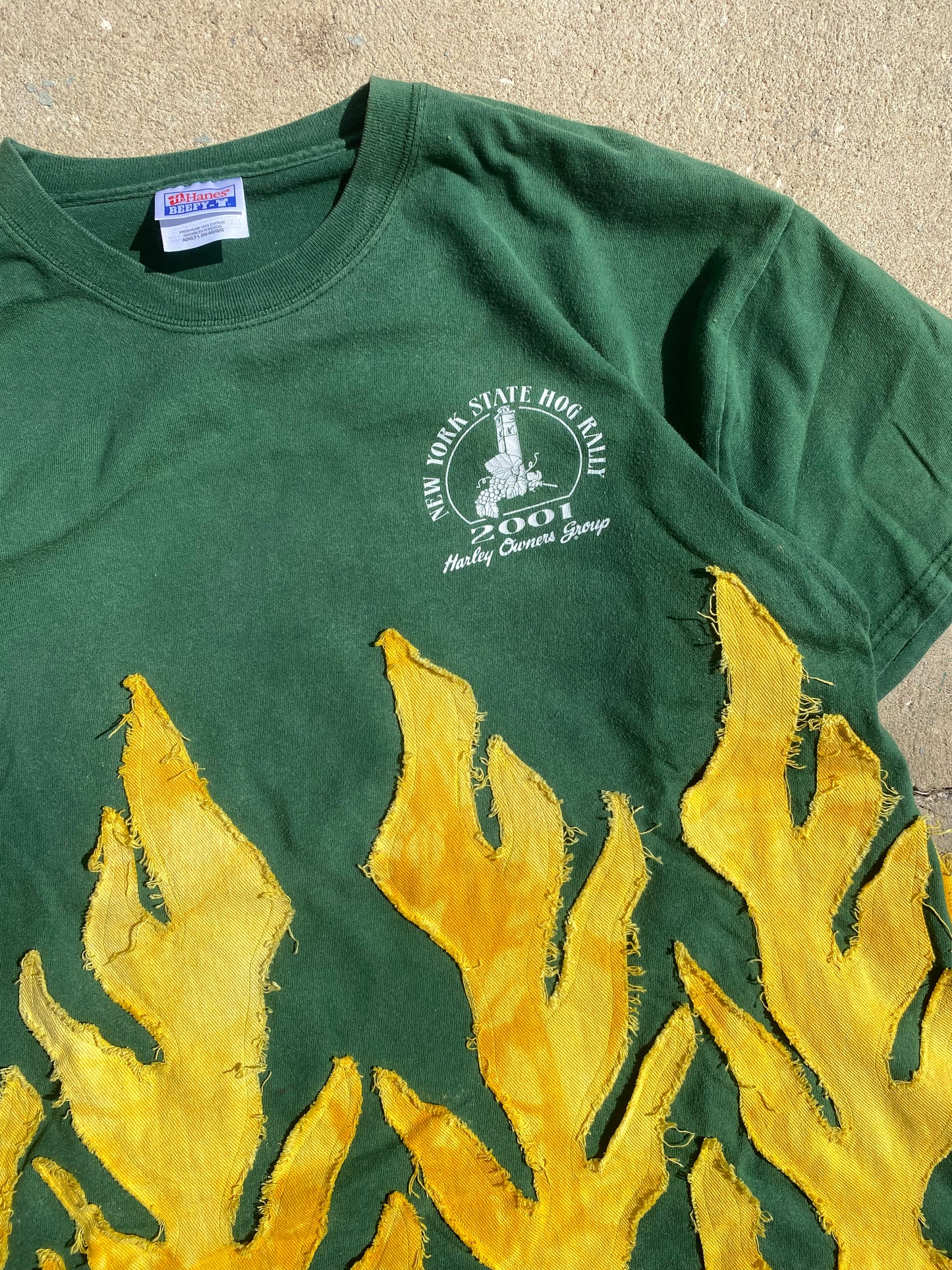 Vintage green hog rally yellow flame tee