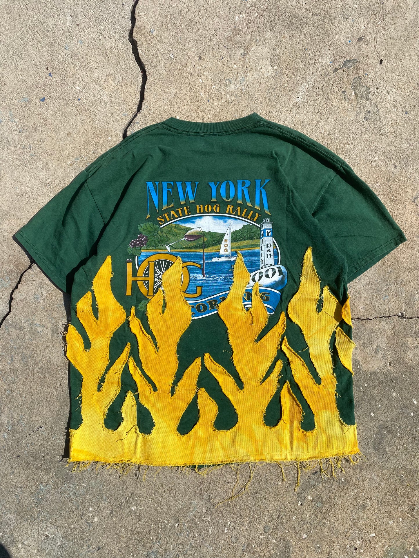 Vintage green hog rally yellow flame tee