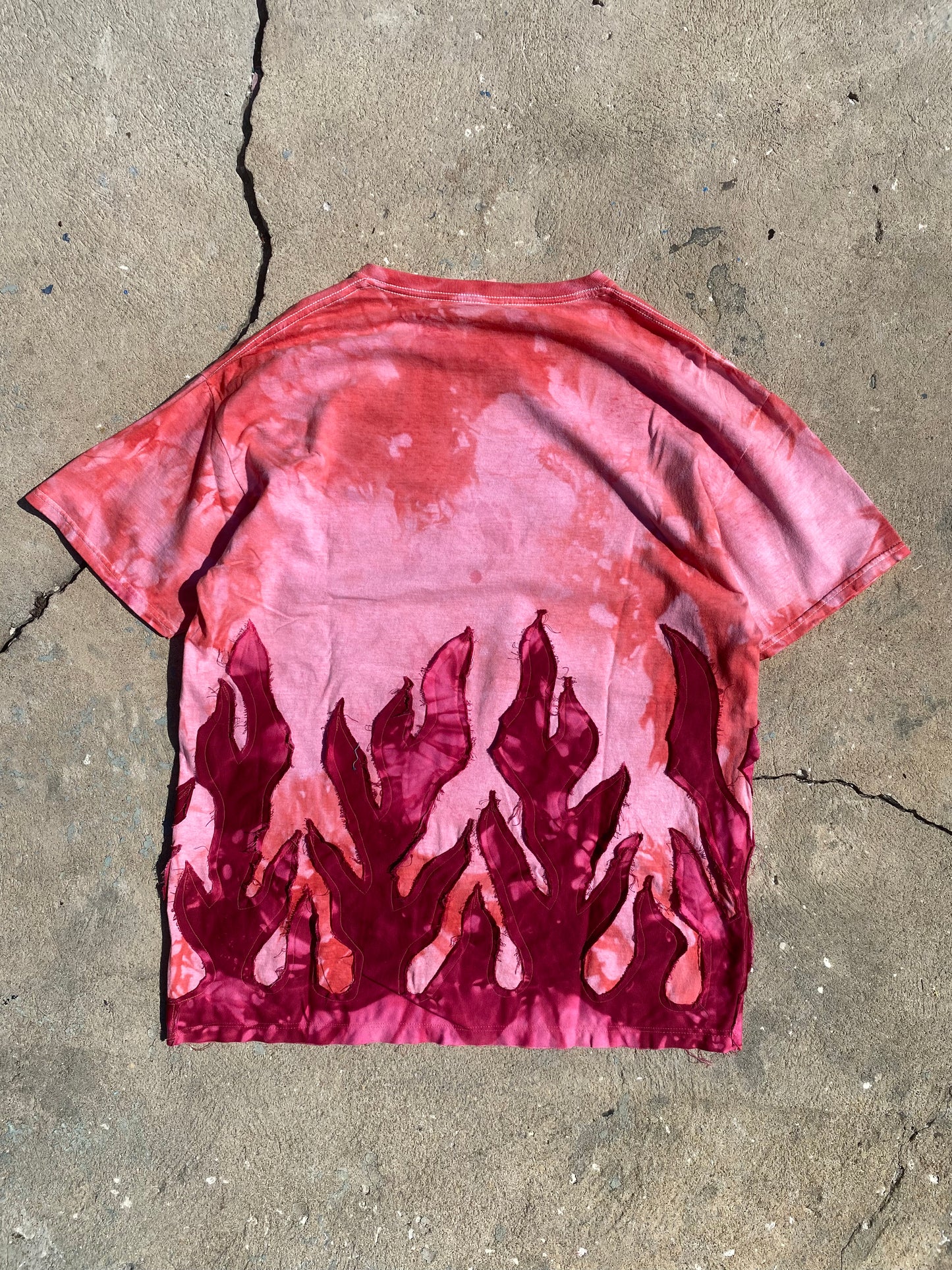 Y2k hello kitty flame tee