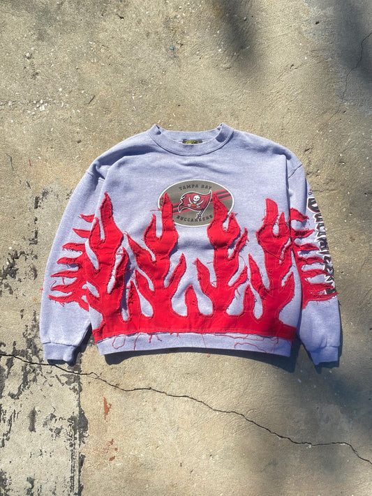 TAMPA BAY BUCS flame sweater