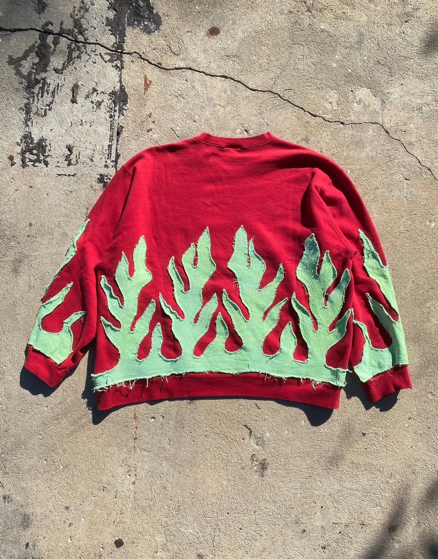 NIKE flame sweater 1