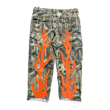 Load image into Gallery viewer, camo flame pants 03