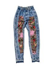 Load image into Gallery viewer, floral acid wash jeans