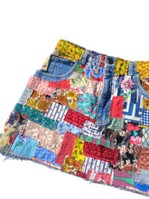 Load image into Gallery viewer, guess denim patched skirt 02
