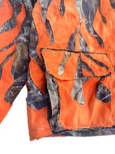 Load image into Gallery viewer, realtree camo flame jacket
