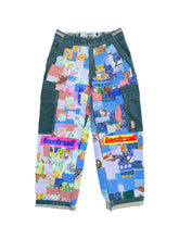 Load image into Gallery viewer, all over floral patch cargo pants