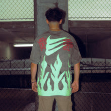 Load image into Gallery viewer, NIKE FLAME TEE 1 (GREY)