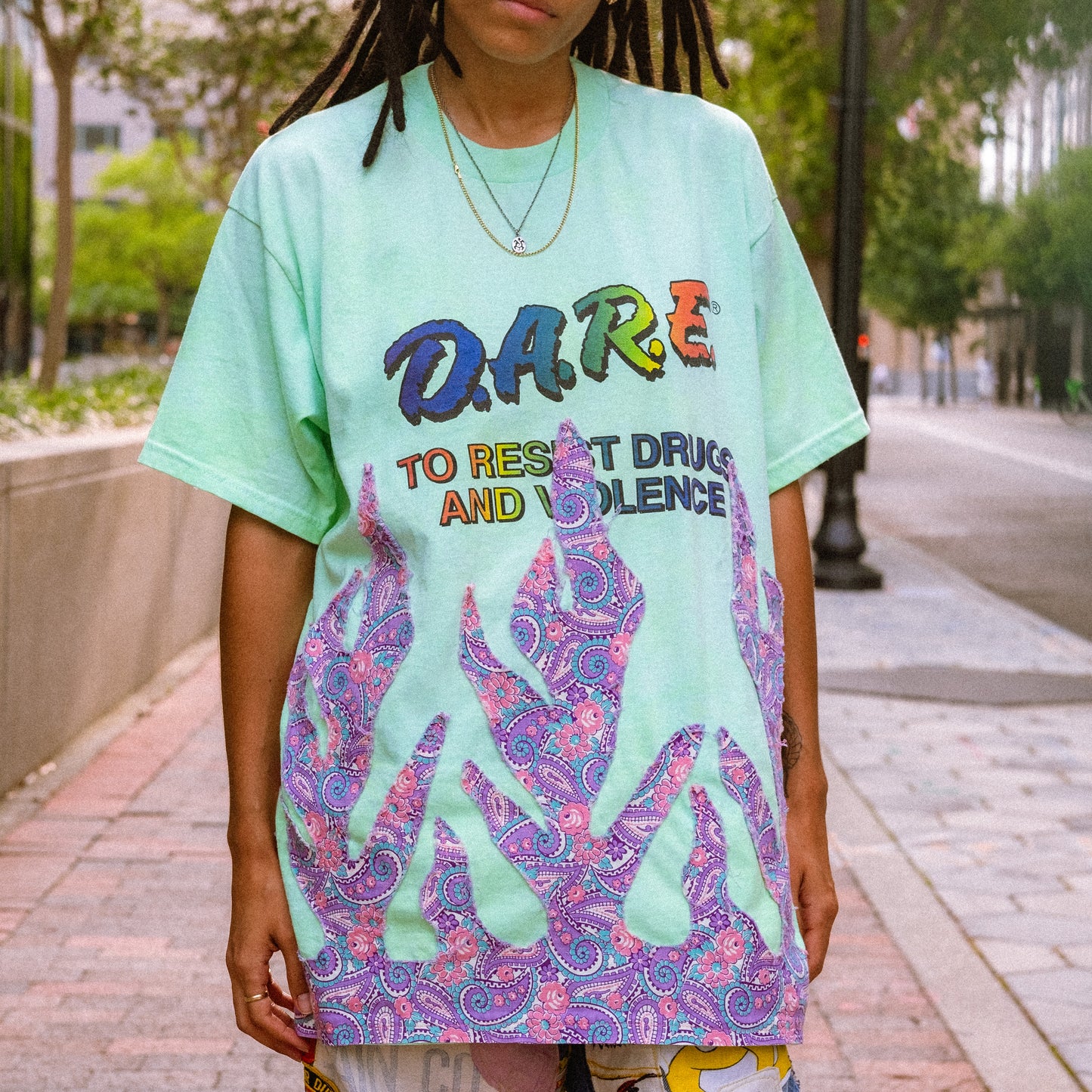 vtg dare floral flame tee