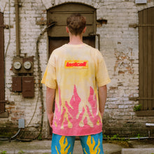 Load image into Gallery viewer, vtg hurricane Andrew flame tee