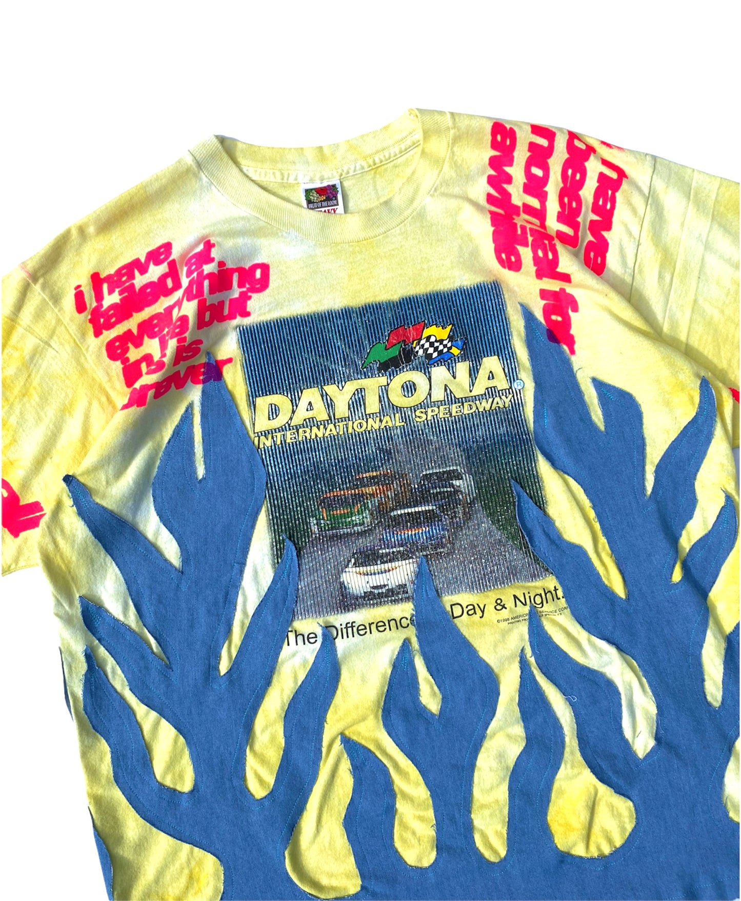 Vtg dayonta 500 flame tee