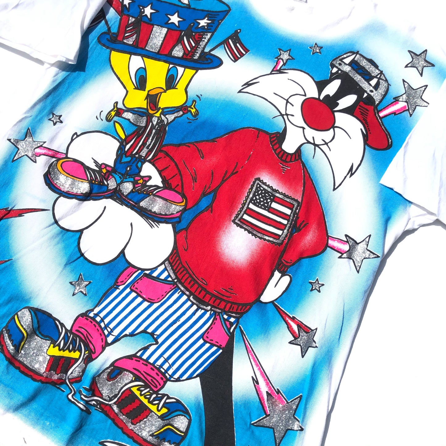 Vintage 1995 Looney tunes 4th of July shirt