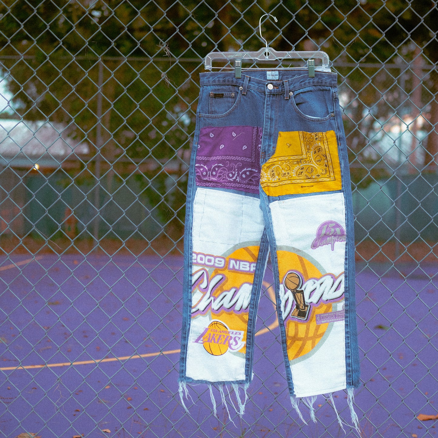 LAKERS CALVIN KLIEN JEANS