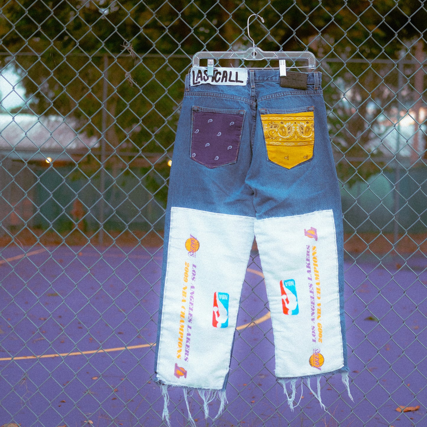 LAKERS CALVIN KLIEN JEANS