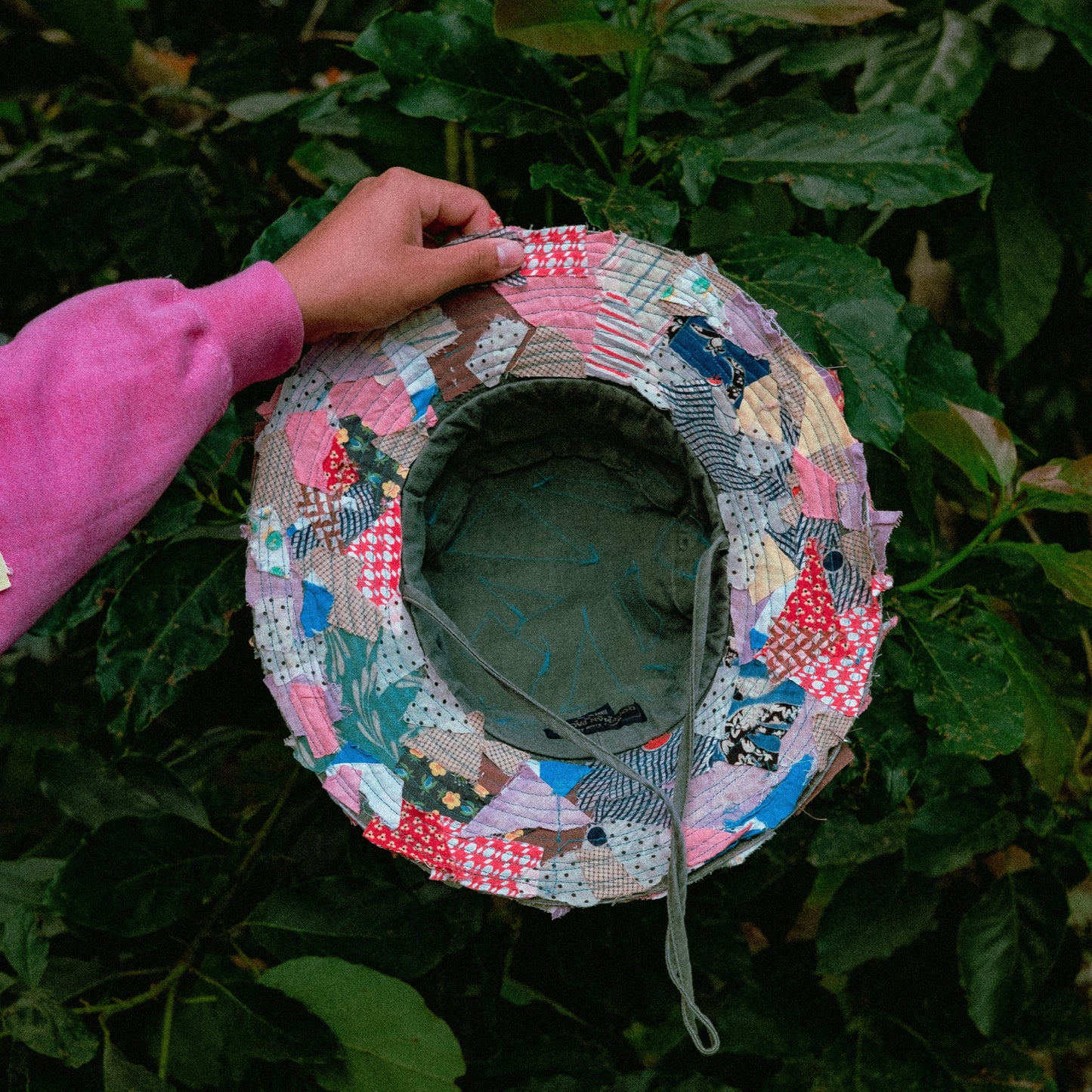 VTG FABRIC PATCH BUCKET HAT