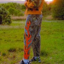 Load image into Gallery viewer, camo flame pants 02