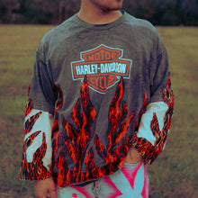Load image into Gallery viewer, sunfaded harley davidson flame tee